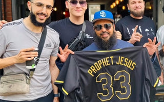 Sh. Uthman and the Dawa Crew